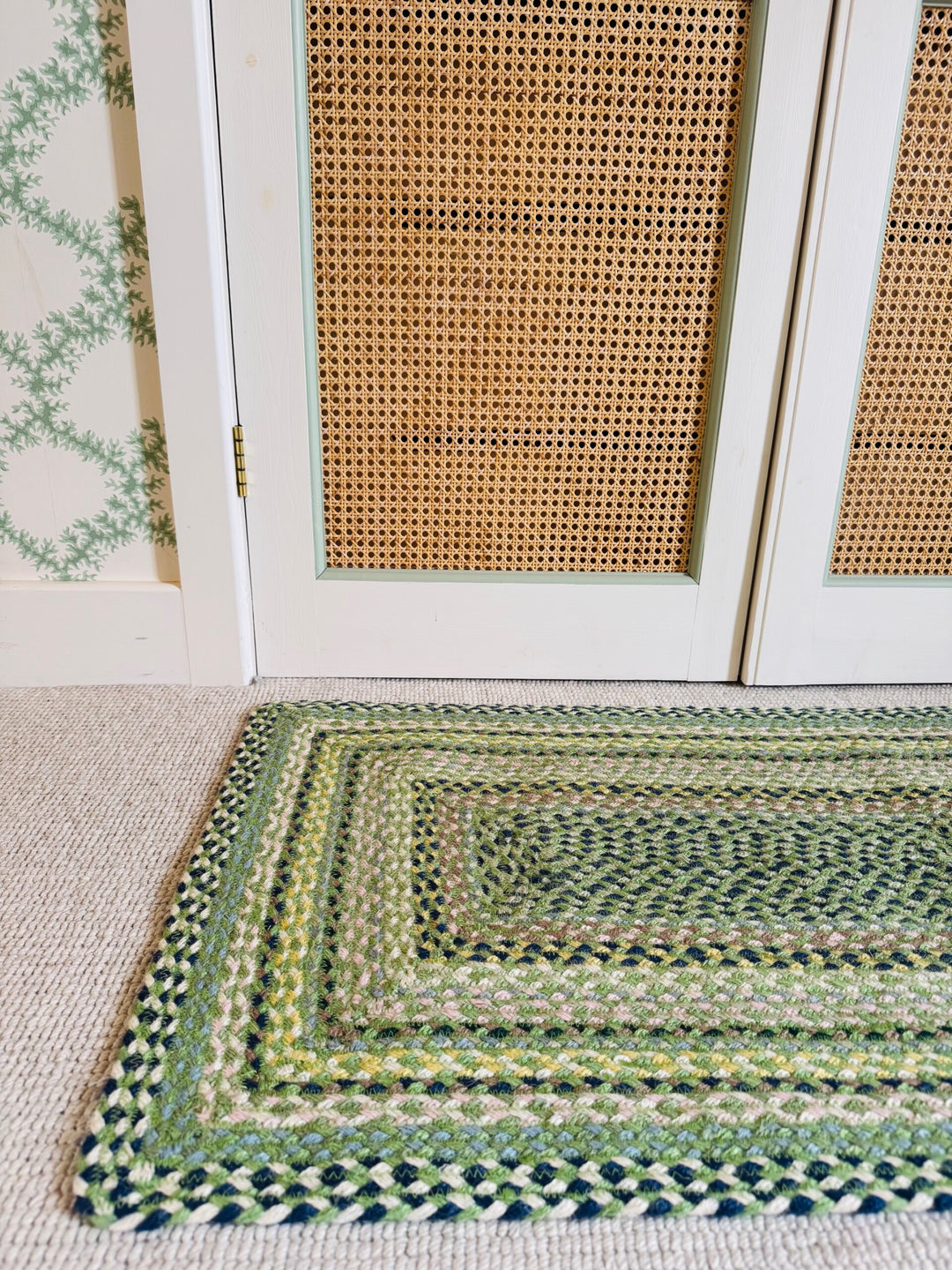 Mint Oval Jute Rug