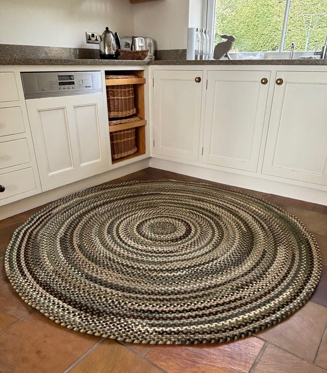 Olive Branch Oval Rug