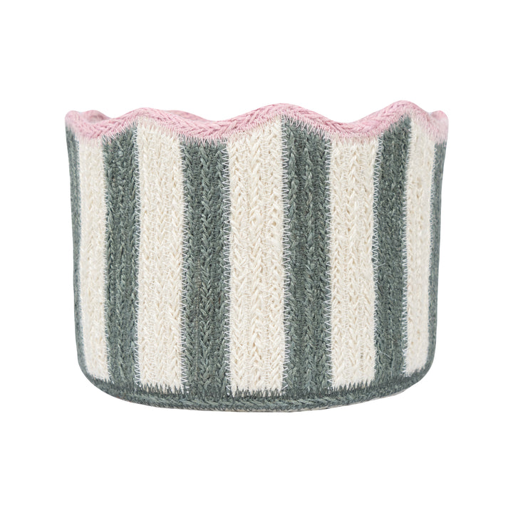 Tulip Basket Fig